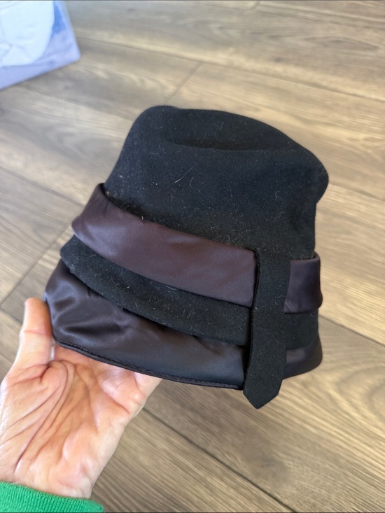 Vintage Black Cloche Hat with Brown Satin Trim by robinaire main image 4